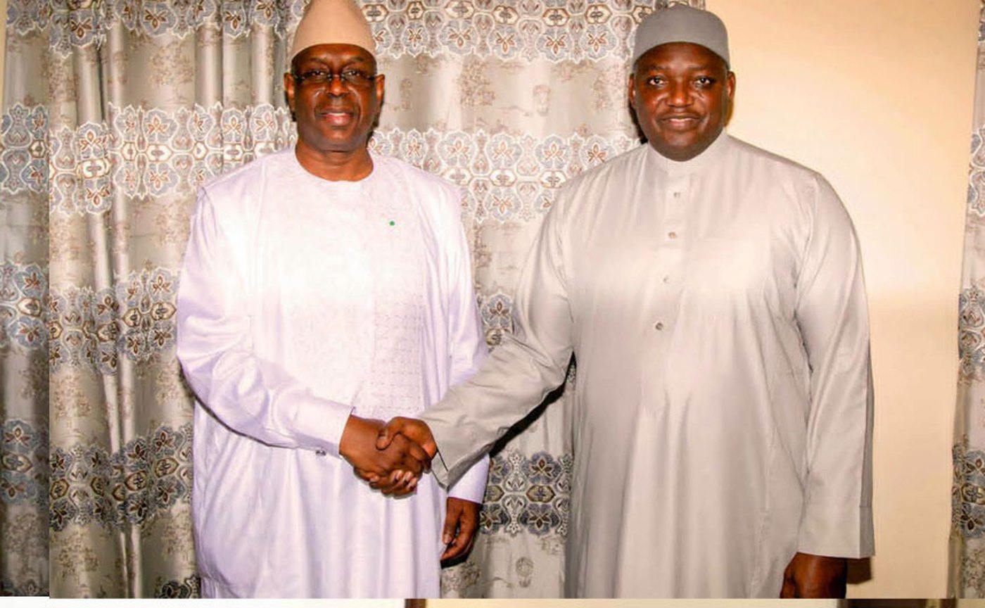 Macky Sall reçu à Banjul par le Président Adama Barrow