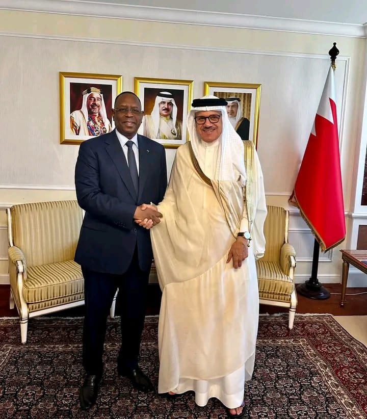 Manama · avec le ministre bahreïnien des Affaires étrangères Alzayani, 9 juillet 2026
